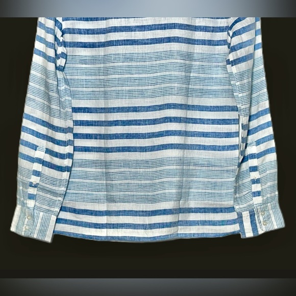 NWT UNTUCKit 100% Linen Vietti Blue & White Patterned Button Down Shirt, Size 0 - Picture 7 of 12